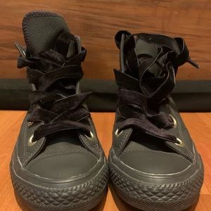 *THIS ITEM HAS SOLD* Leather Converse